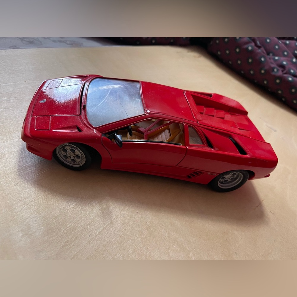 Vintage Maisto Red Lamborghini Diablo
